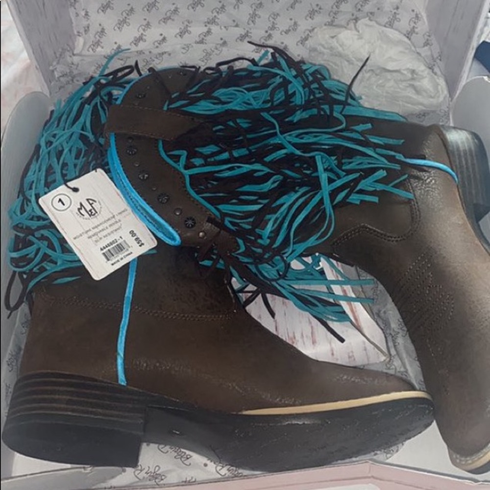 Girls Boots
